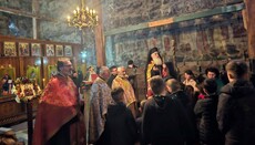 Stanca III e Himnit Akathist në kishën e Shën Gjergjit në Libofshë