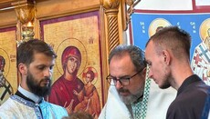 Mitropoliti i Elbasanit drejtoi Liturgjinë Hyjnore në Shën Athanasi