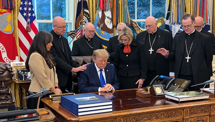 Episkopët katolikë luten mbi Trumpin në Zyrën Ovale