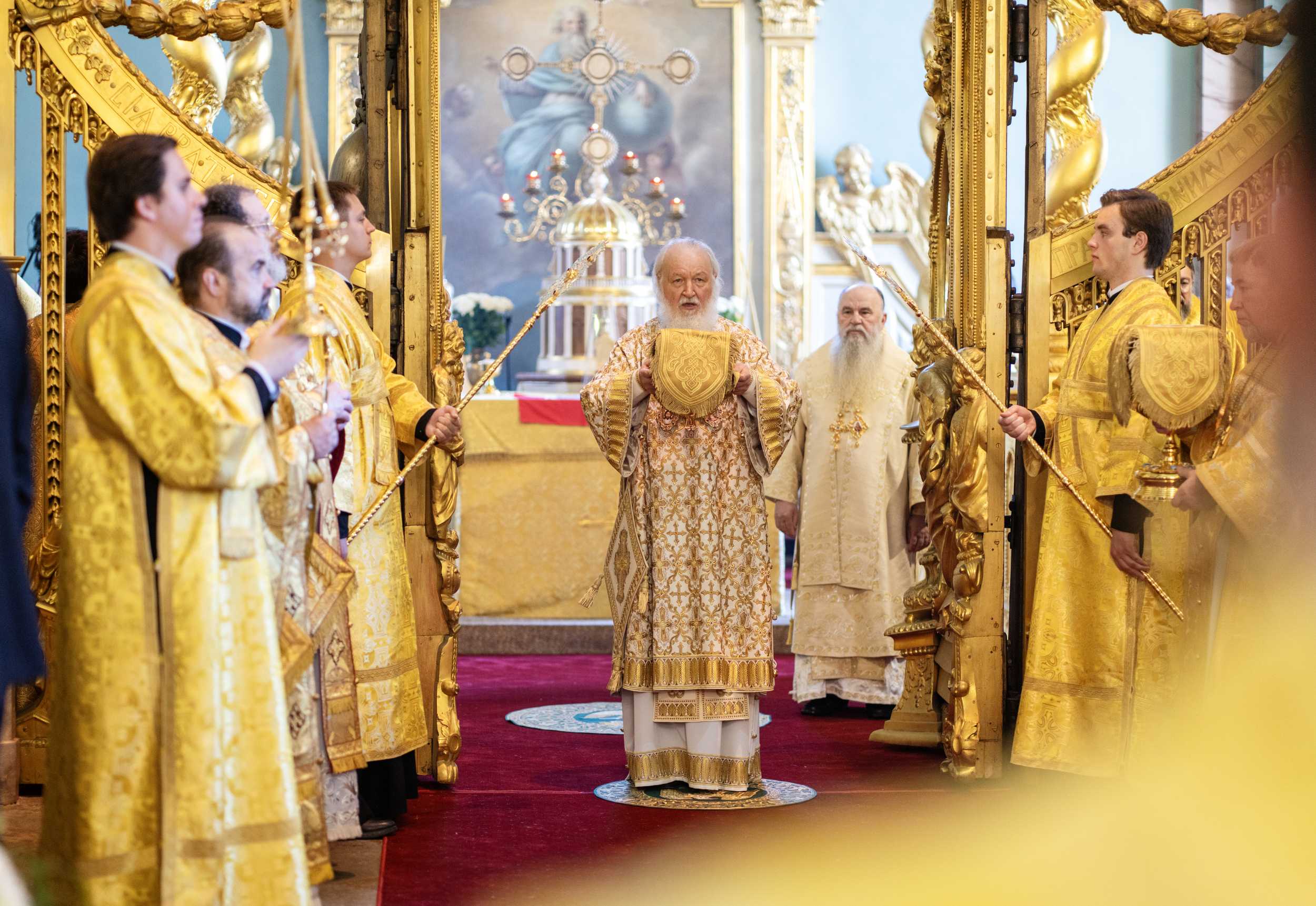 Kirilli foli për rilindjen e besimit ortodoks në Shën Petersburg - photo 2