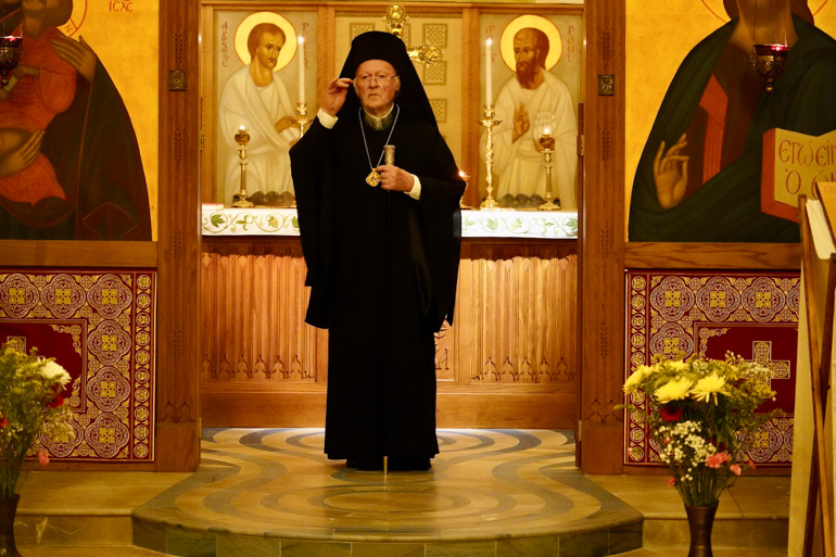 Patriarku Vartholome drejtoi liturgjinë në Manastirin e Essex-it - photo 3