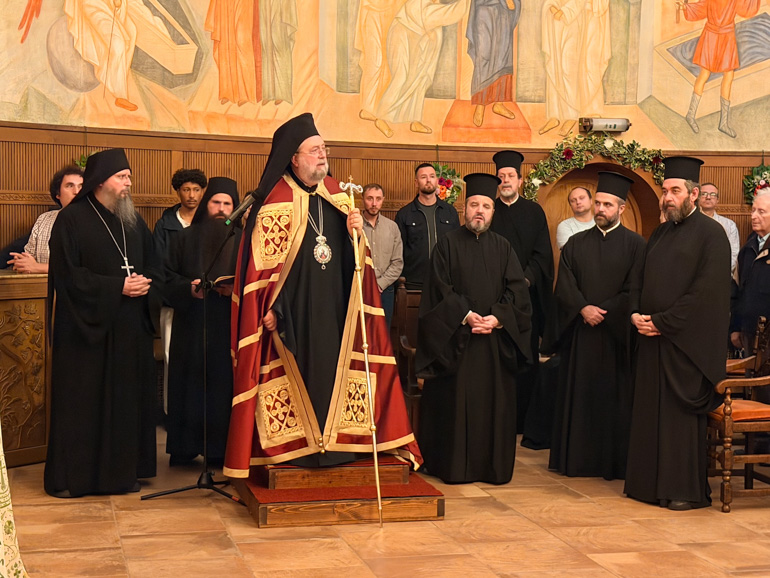 Patriarku Vartholome drejtoi liturgjinë në Manastirin e Essex-it - photo 6