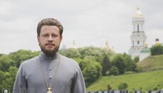 Archimandrite Viktor (Kotsaba) calls on the faithful to come earlier for a prayer service on July 27