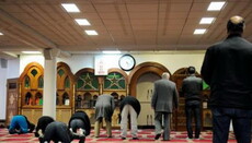 Imams in France forbid greetings at Christmas