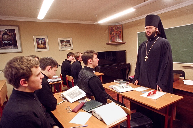 In Russia the number of those who want to become priests increased by 25%