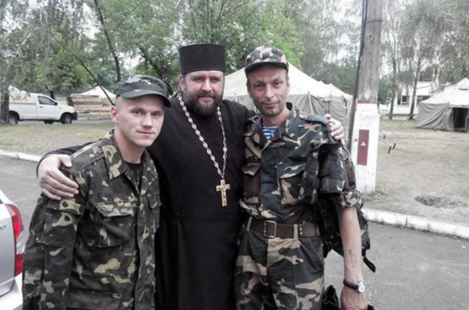 Priest of UOC-KP demands to forcibly to expel UOC from Ukraine