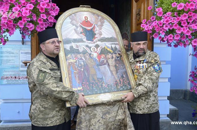 UOC KP consecrates the “icon” with soldiers fighting in Donbass