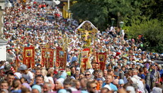 200 kilometers with prayer: 20-thousand Cross Procession to Pochaev ends