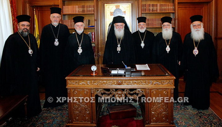 Negotiations between representatives of the Constantinople Patriarchate and the Greek Orthodox Church