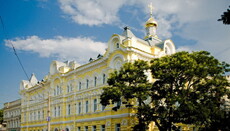 Parishioners defend their temple against right-wing radicals in Odessa