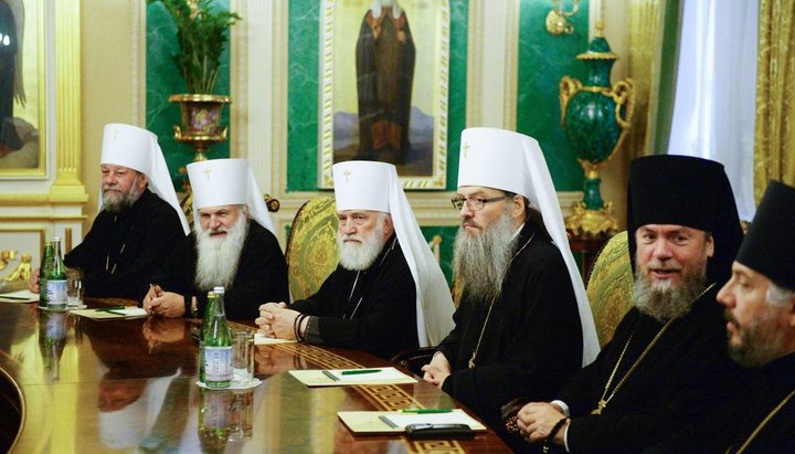 Metropolitan Luke of Zaporozhye and Melitopol at a meeting of the ROC Synod 