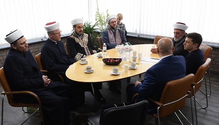 Vladimir Zelensky is meeting with Muslim religious leaders, May 2, 2019