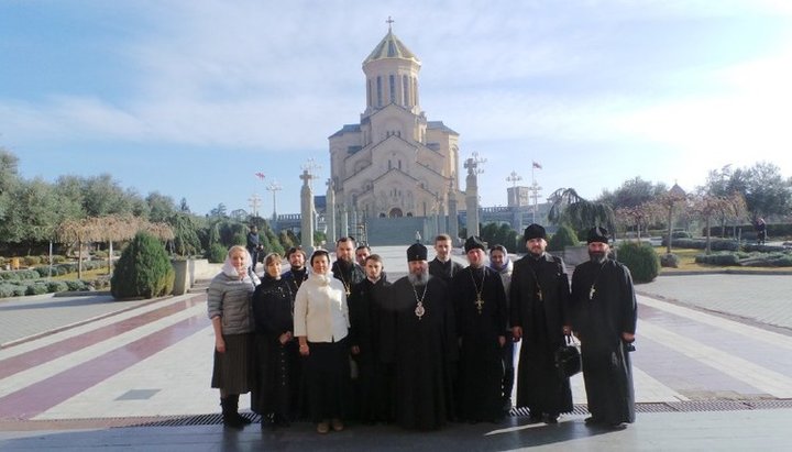 The UOC delegation arrived in Tbilisi. Photo: spzh.news