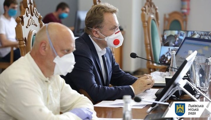 Andrei Sadovoy at a meeting of the Lviv City Council. Photo: city-adm.lviv.ua