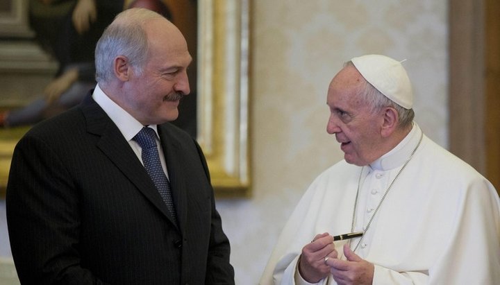 Alexander Lukashenko and Pope Francis. Photo: blaber.pl