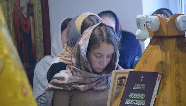 The first service in the new home church of the UOC in Gorodenka. Photo: ivano-frankivsk.church.ua