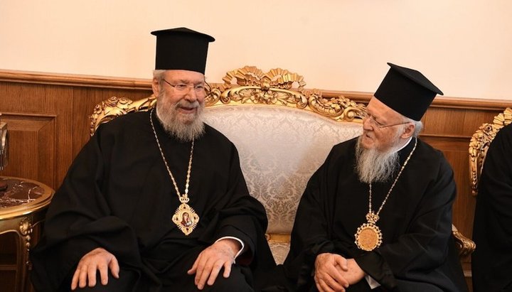 Archbishop Chrysostomos and Patriarch Bartholomew. Photo: orthodoxtimes