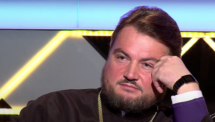 "Hierarch" of the OCU Alexander (Drabinko). Photo: screenshot of "Priamyi" YouTube channel