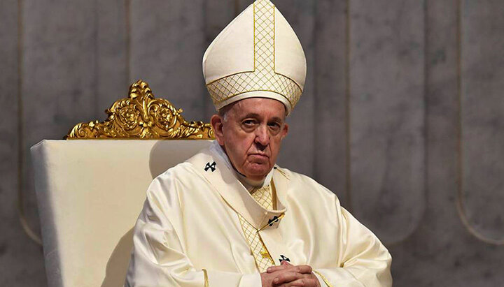 Pope to the priest from Ukraine: Pray for aggressors