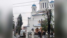 SBU searches Chernivtsi eparchial administation and UOC Cathedral