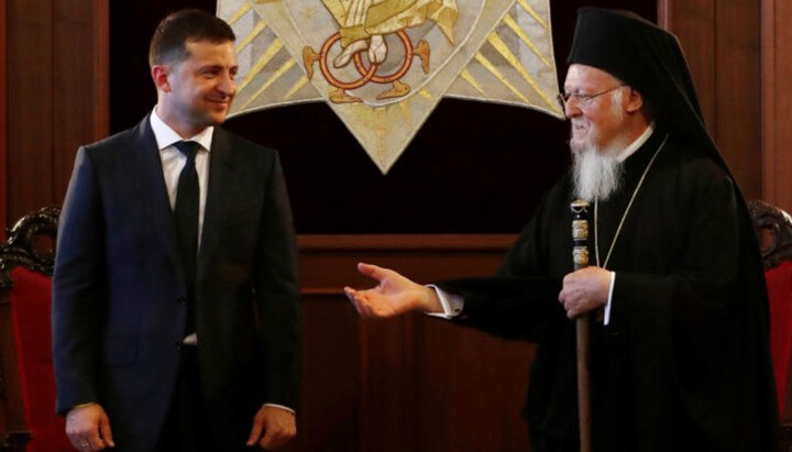 Media: Zelensky to discuss transfer of Kyiv Lavra to Fanar with Bartholomew