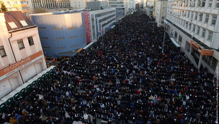 Celebration of Kurban Bayram in Moscow. Photo: Ilya Pitalev