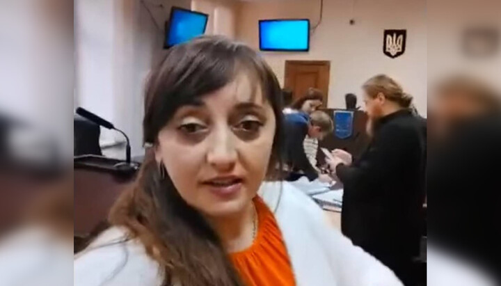 Viktoriya Kokhanovska in the Pechersk Court. Photo: a video screenshot of the Telegram channel 