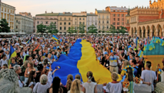 Ukraine will annually need 300,000 migrants, warns demographer