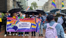 A 10-minute LGBT march takes place in Kyiv