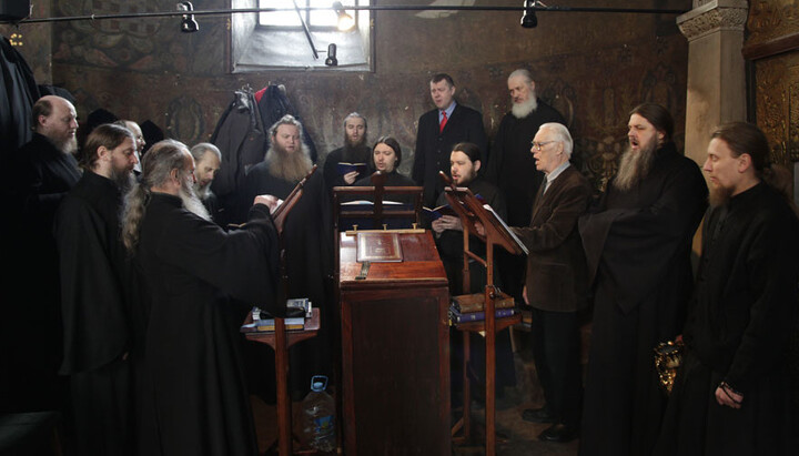 Choir of the Kyiv-Pechersk Lavra brethren. Photo: lavra.ua