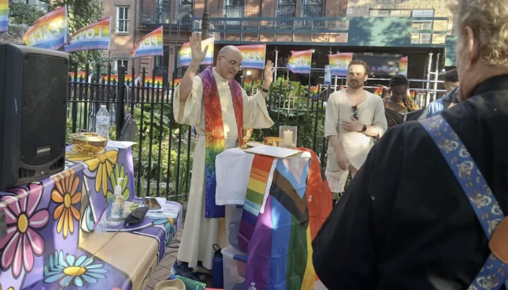 LGBT mass in New York. Photo: ncregister.com