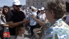 In Trieste, female volunteers 