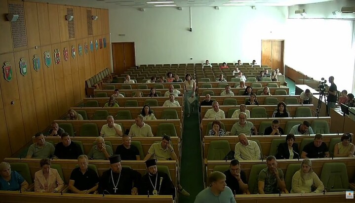 Extraordinary session of the Rivne Regional Council on August 26, 2024. Photo: screenshot from the session's broadcast