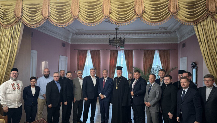 A meeting of the UCCRO with Pompeo. Photo: UCCRO