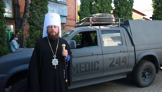 UOC Khmelnytskyi Eparchy believers send an evacuation vehicle to the front