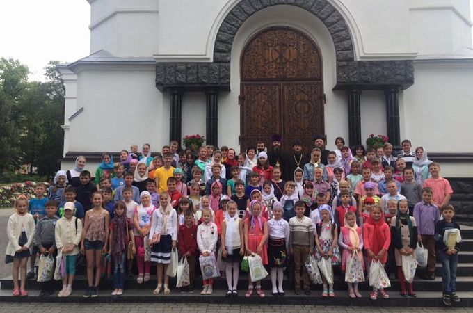 In Kamenets-Podolskiy diocese of UOC children are taught to live according to Commandments