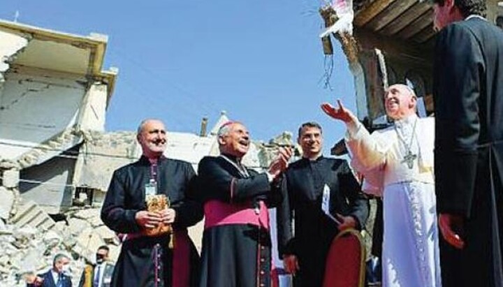 Pope Francis in Iraq. Photo: Corriere della Sera