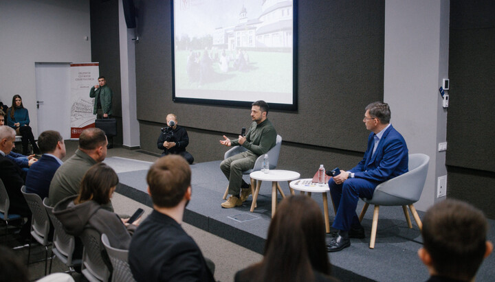 Zelensky discusses global Ukrainian presence with UCU students