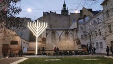 In Lviv, unknown vandal extinguishes Jewish menorah