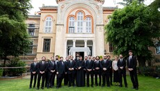 Studentë të Shkollës së Kryqit të Nderuar vizitojnë Halkin