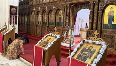 Pentikostia u kremtua në Mitropolinë e Beratit