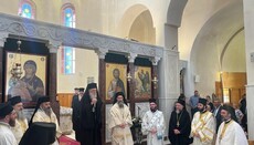 Kryepeshkopi Jeronim kremton emrin në Manastirin e Milesias