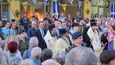 Mijëra besimtarë nderuan Shën Paisin në Konicë
