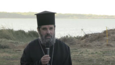 Udhëtimi me Krishtin u shpjegua përmes rrugës drejt Emausit