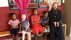 Peshkop ortodoks shpëton fëmijë nga besëtytnitë në Madagaskar