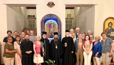 Pelegrinë francezë vizitojnë Mitropolinë e Shenjtë të Korçës