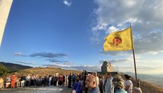 Mbrëmësorja e Lartësimit të Kryqit u mbajt në Kryqi mbi Moravë
