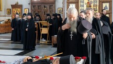 Në Lavrën e Sviatohirskut u kujtua murgu Varsanufi në ditën e 40-të
