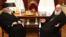 Kryepiskopi Jeronim priti disa hierarkë në Kryepiskopatë të Athinës