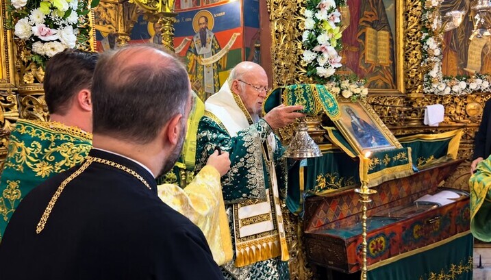 Patriarku Bartolomeu përmendi Dumenkon në Liturgji në Manastirin e Rilës